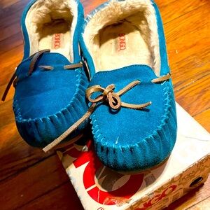 BONGO Teal Suede Loafers